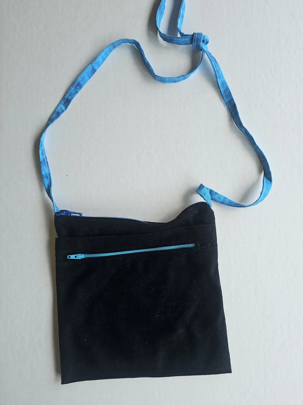Colorful Cat Crossbody Bag with Blue Strap